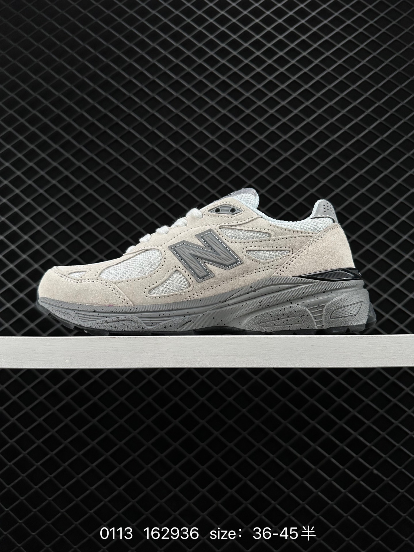 New Balance NB990